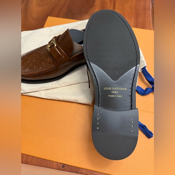 Louis Vuitton Major Loafer Cognac LV Size: 7 US: 8.5-9 - Picture 3 of 7